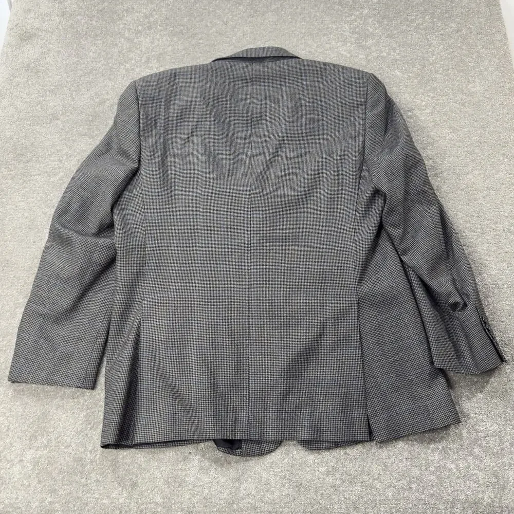 Jos A Bank Traveler Sport Coat Men's 46L Tailored Fit Gray Plaid Wool Two Button